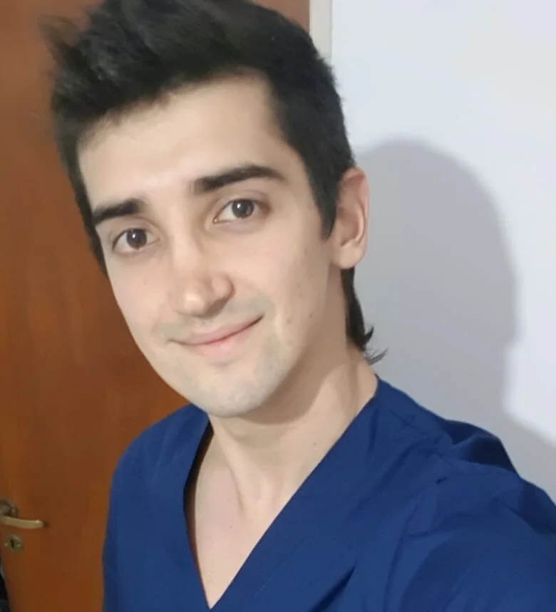 Agustín - estudiante de medicina 